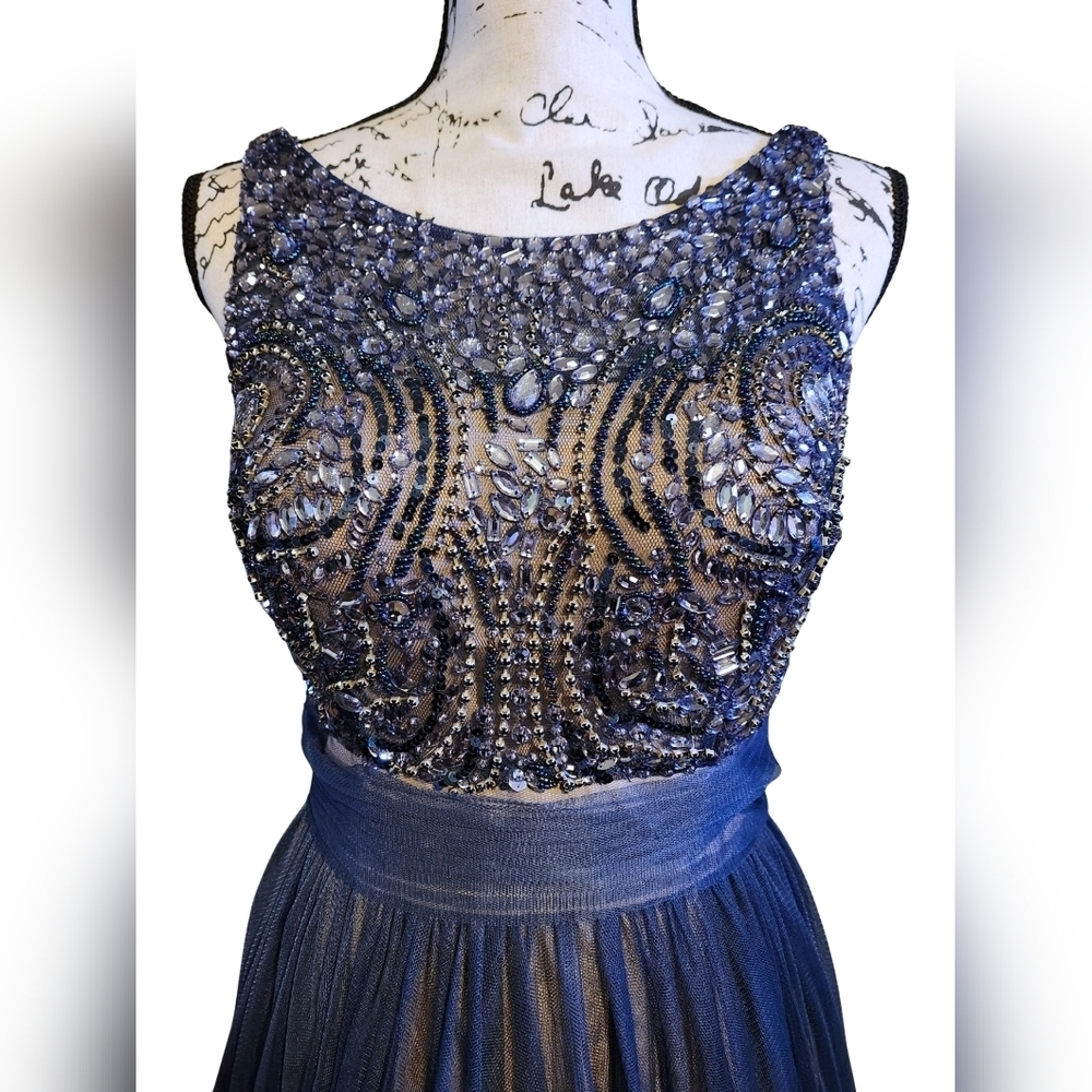 Fiesta Fashion Backless Navy Blue & Nude Dress - Picture 9 of 16